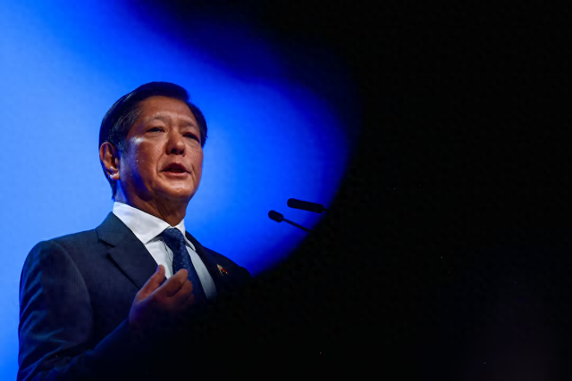 外媒:中菲会谈后,菲武装部队总参谋长称总统已下令缓和南海紧张局势